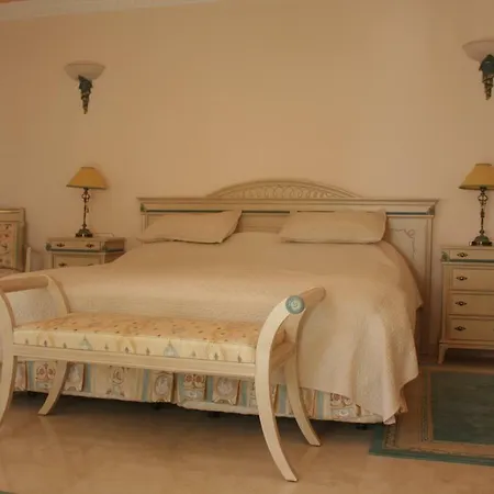 Villa Monterray