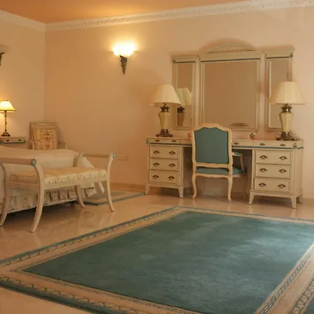 Villa Monterray *